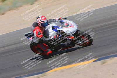 media/Sep-25-2023-Moto Forza (Mon) [[81ffa65e0a]]/B-C Group/Session 4 (Turn 10 Inside)/